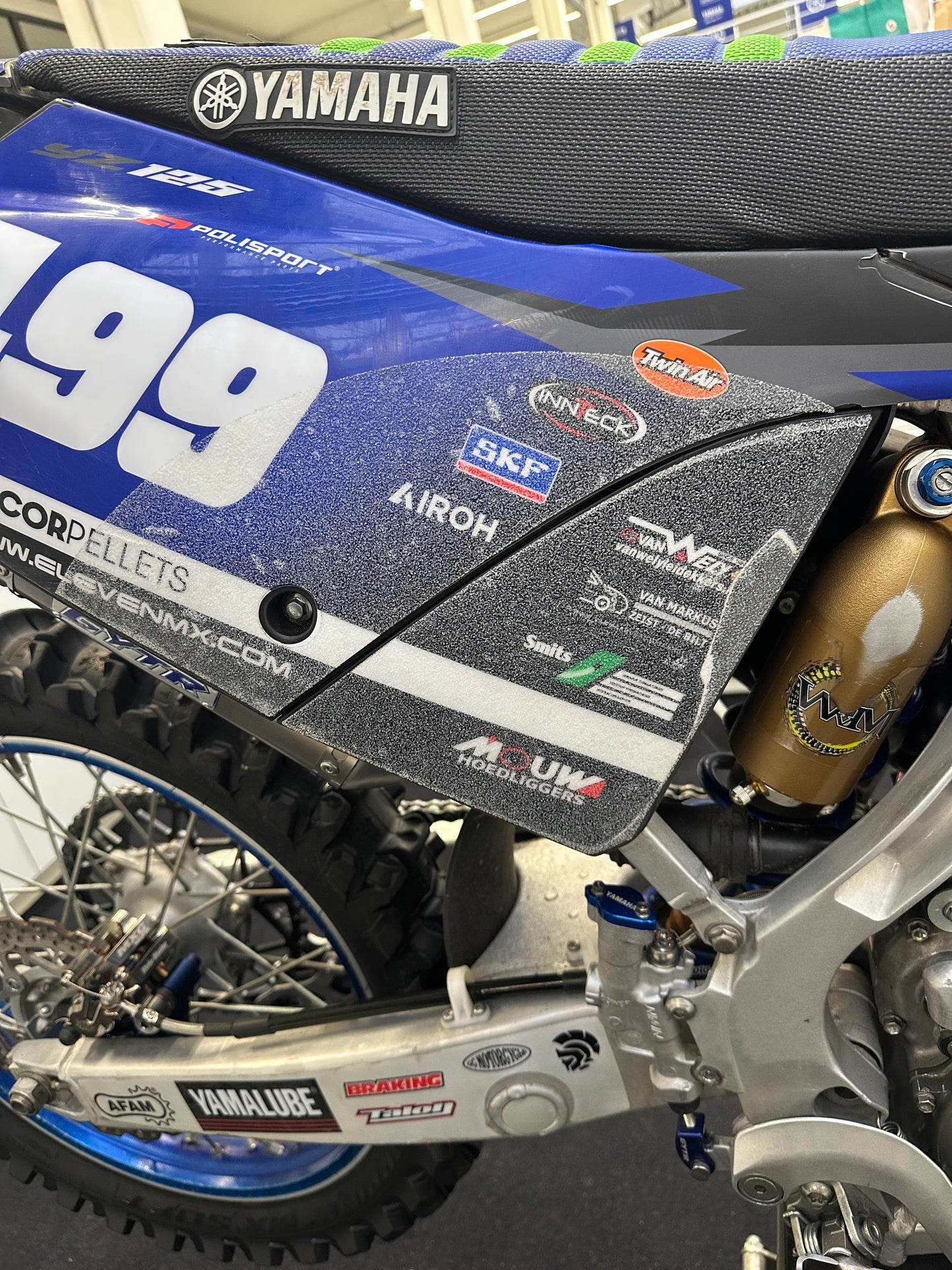 HUSQVARNA NR PLATE GRIP